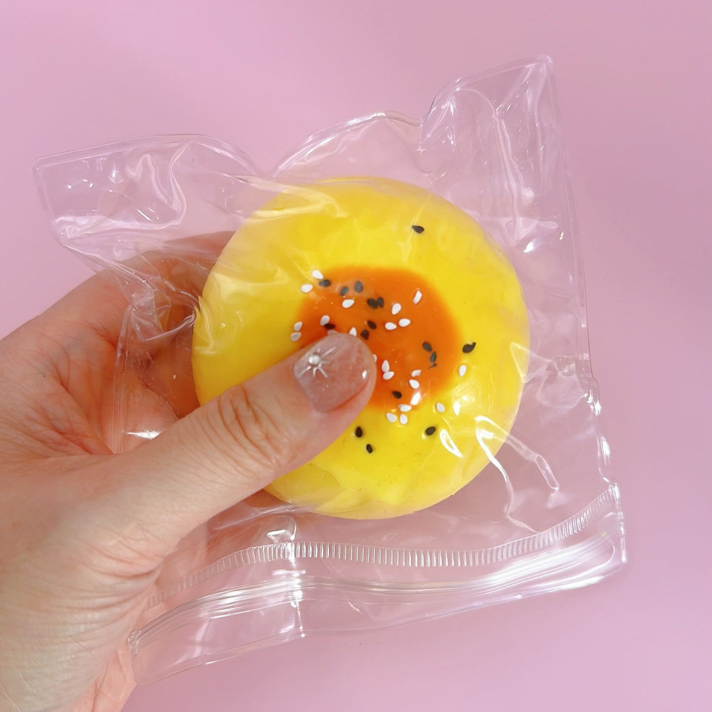 Egg Yolk Pastry Daifuku Taba Squishy Toy 150g