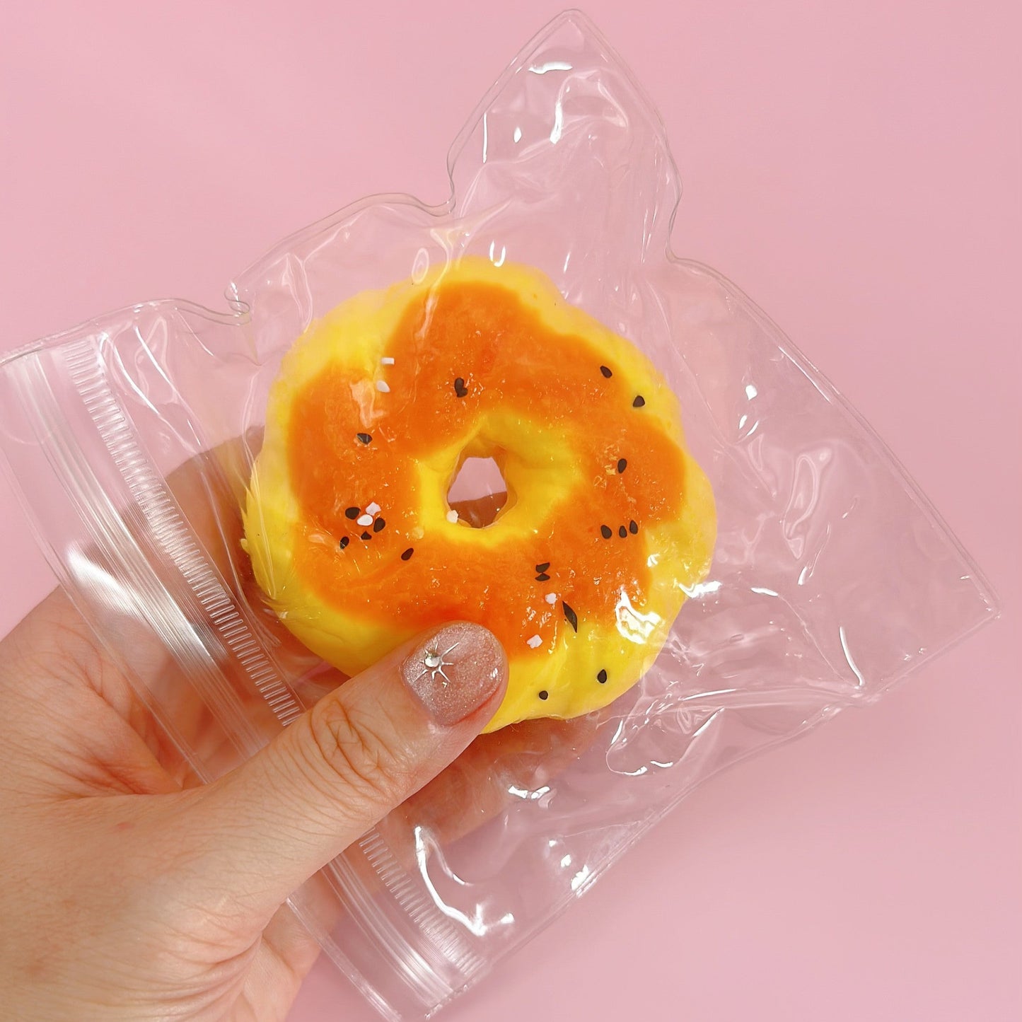 Bagels Taba Squishy Toy 80g